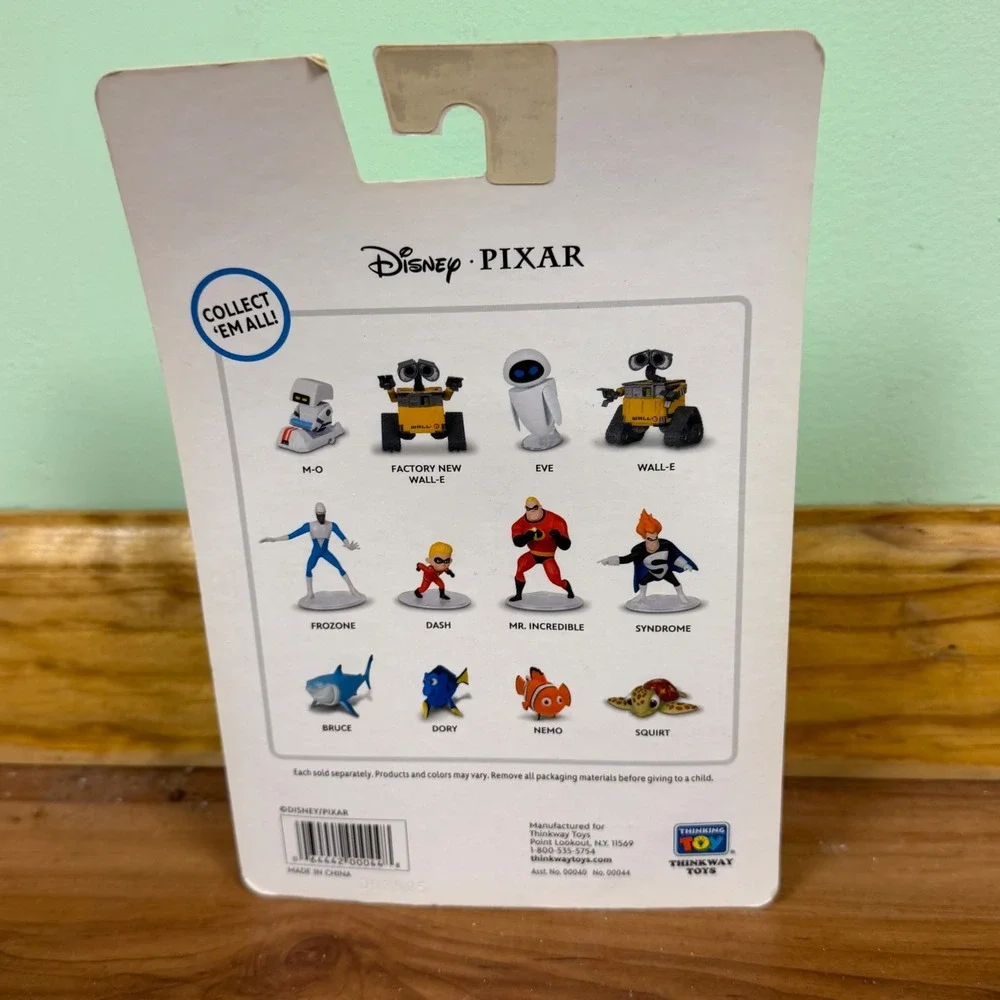 Disney Pixar The Incredibles Dash Action Figure Thinkway Toys Poseable New